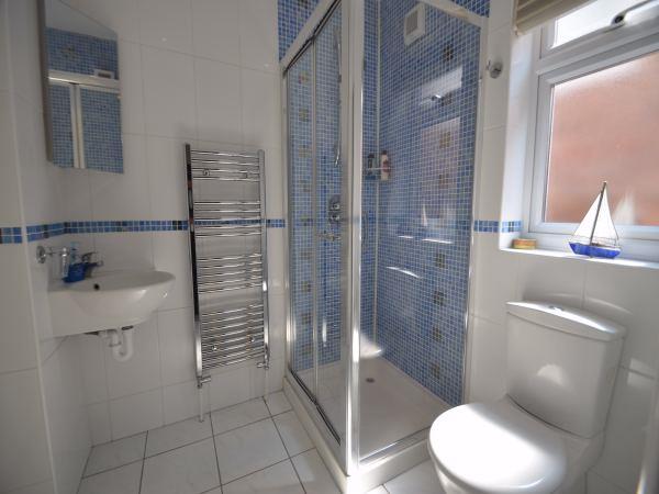 Worcester Crescent, Mill Hill